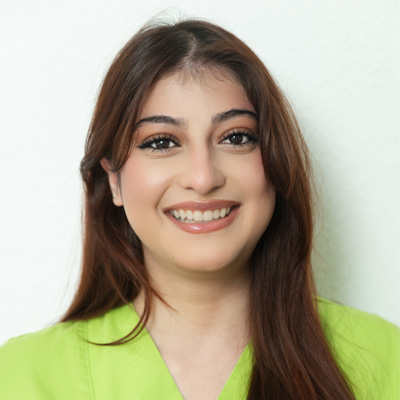 Frau Taher
